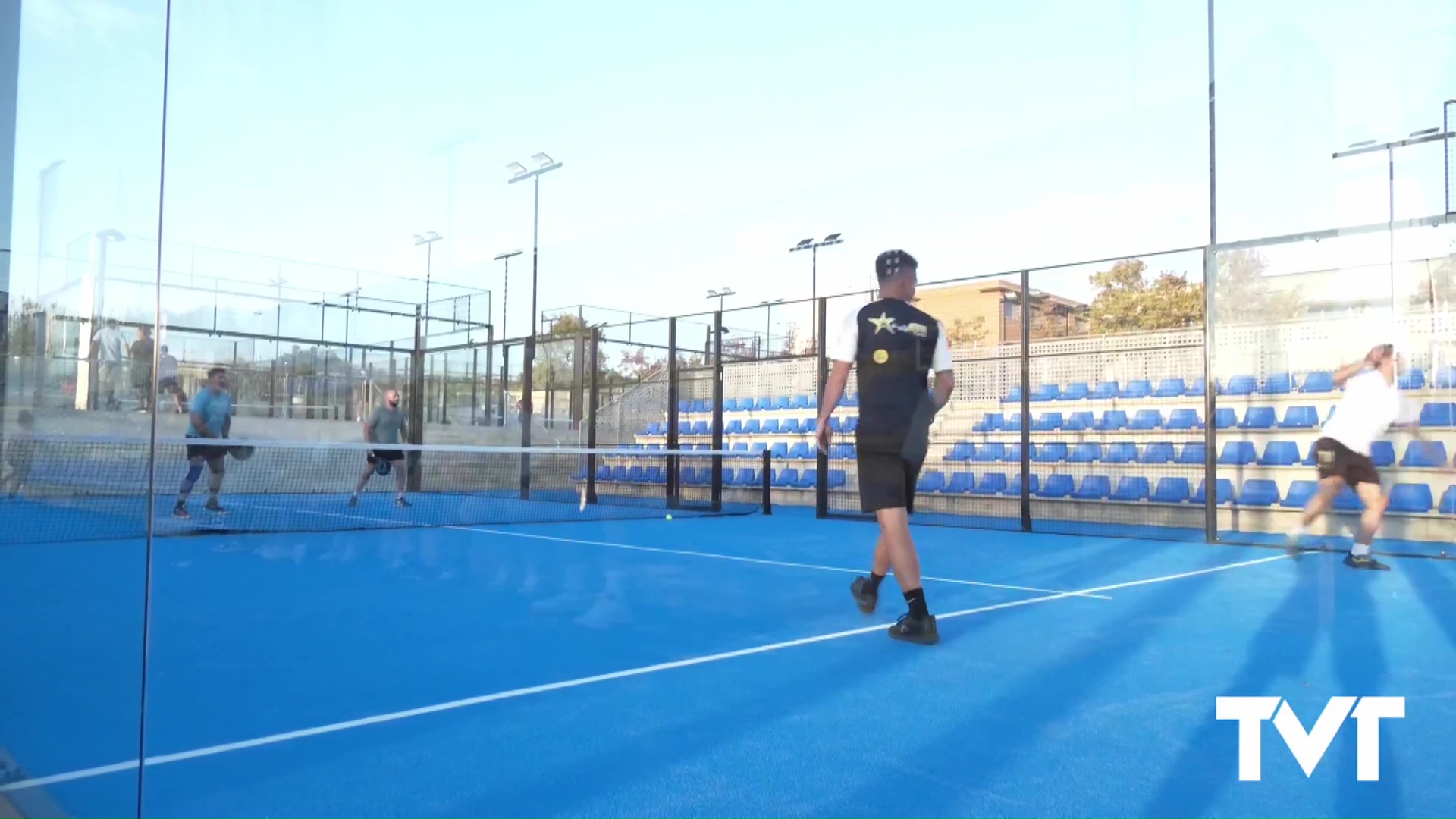 Imagen de Vuelven a abrir sus puertas las siete pistas de pádel y dos frontenis