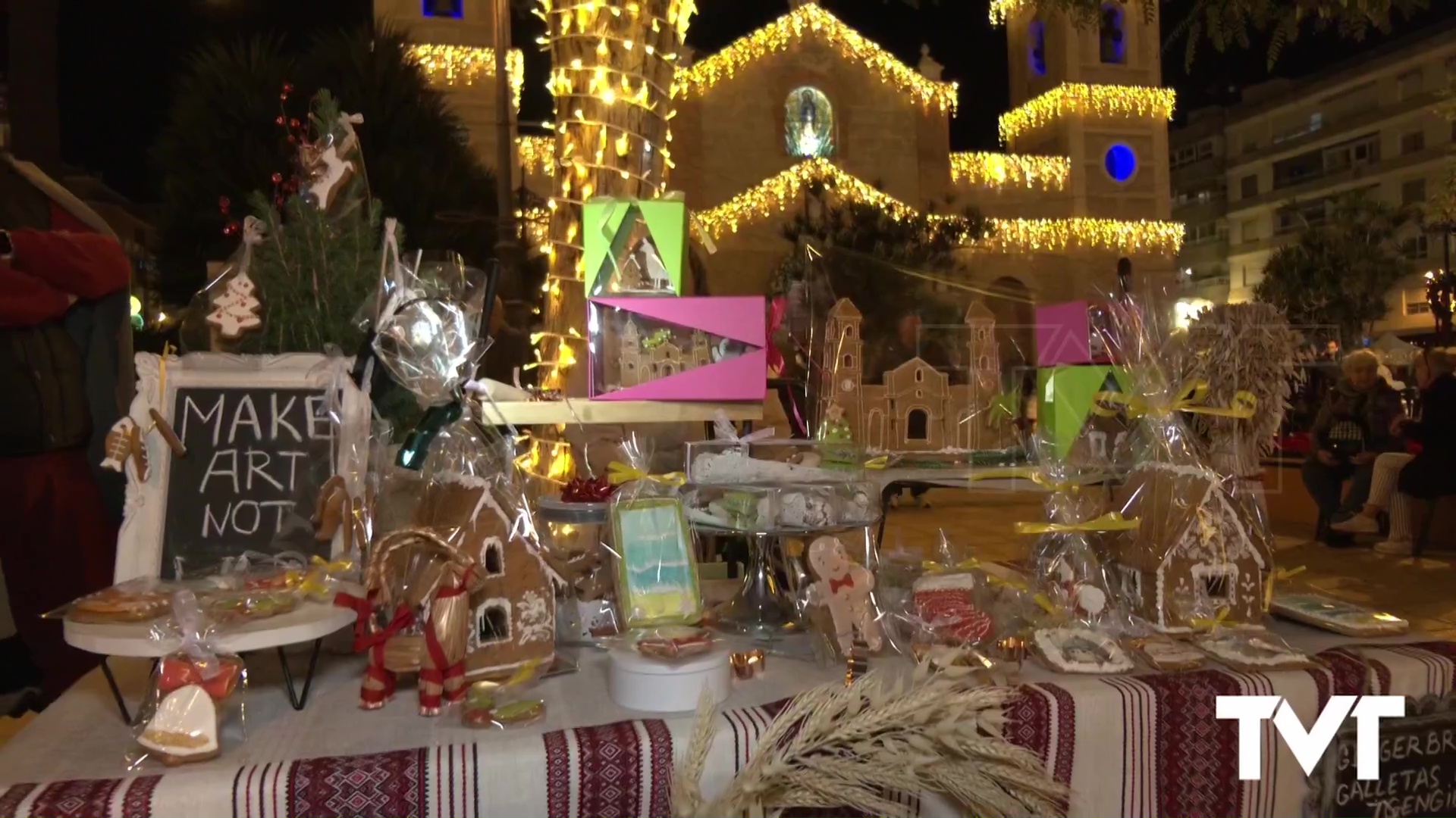 Imagen de Celebrada la quinta edición de la Feria de Artesanía creativa «Conchi Vaquero» 