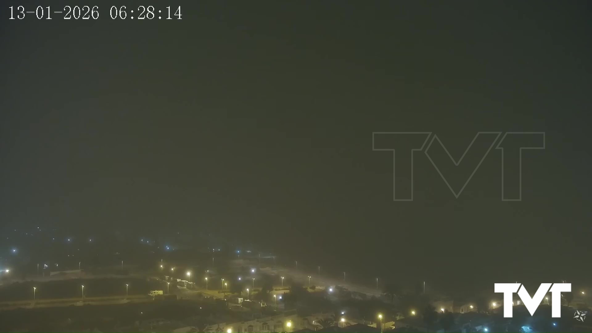 Imagen de Cielo que amanece con densa niebla en Torrevieja