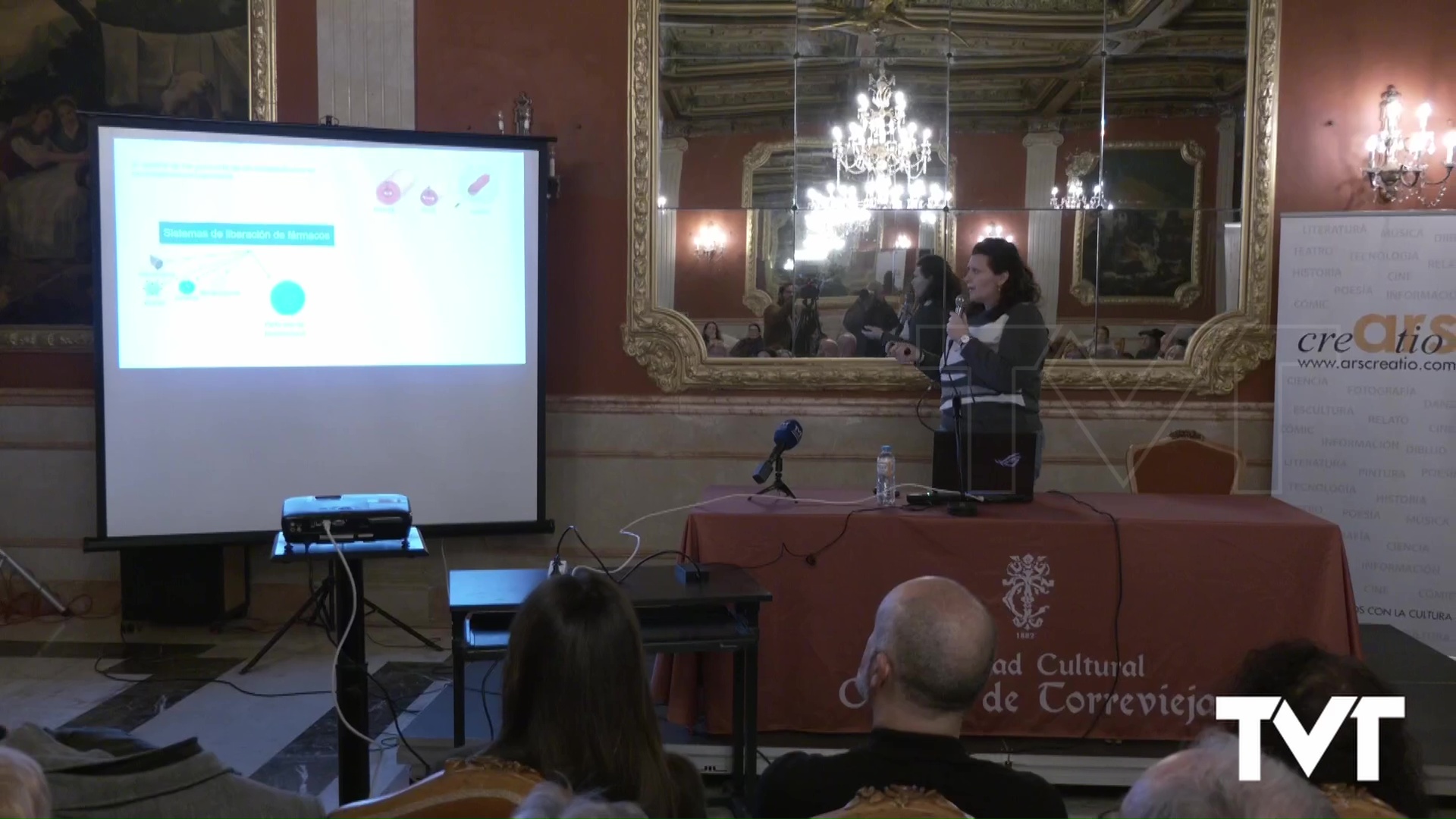 Imagen de María del Mar Collado expone sus investigaciones sobre biopolímeros aplicados a la salud