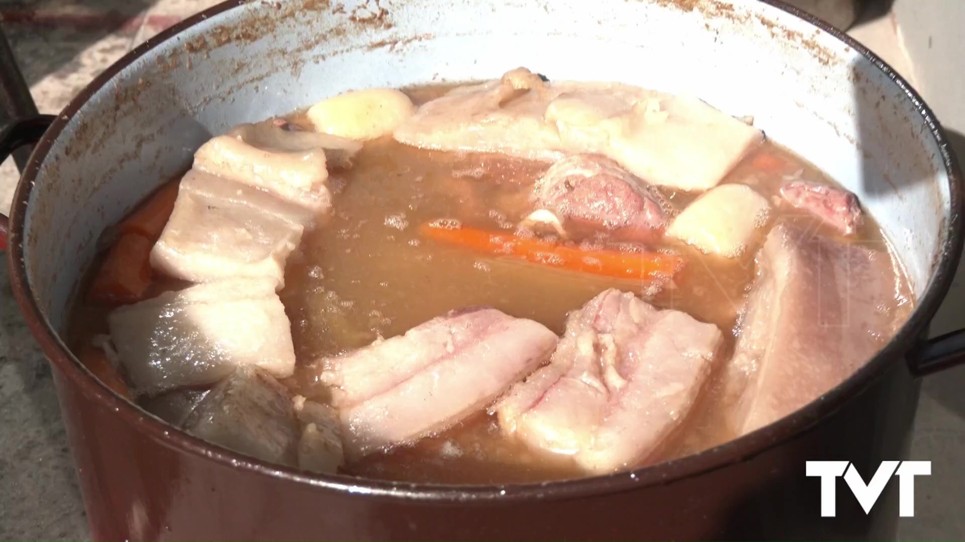 Imagen de El equipo «Punto y Pelota» se alza con el premio al mejor Cocido con Pelotas Torrevejense