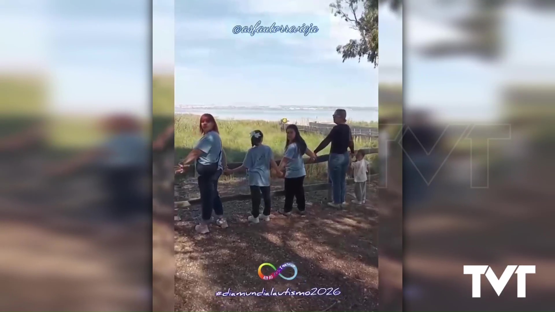 Imagen de Una cadena de abrazos por el autismo