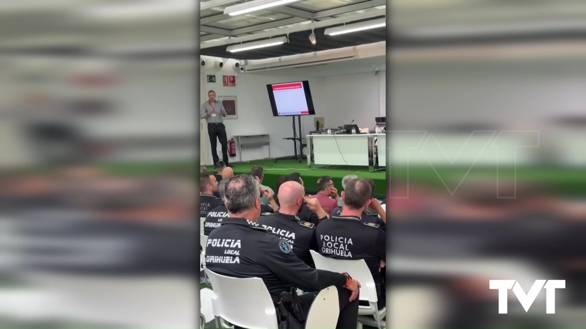 Imagen de Los policías se forman en la inspección de los VTC