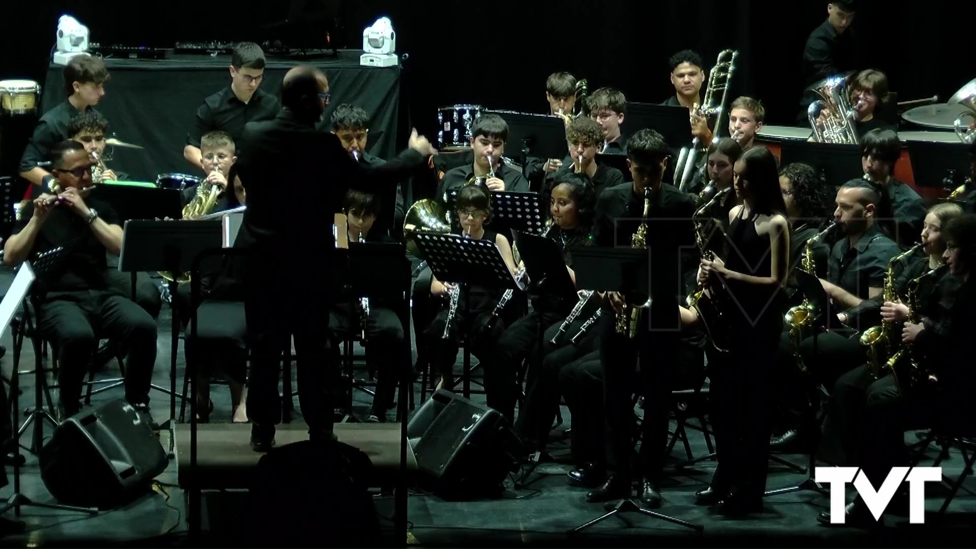 Imagen de Una tarde de música sinfónica, ritmo y energía con el fin de curso de la banda del conservatorio