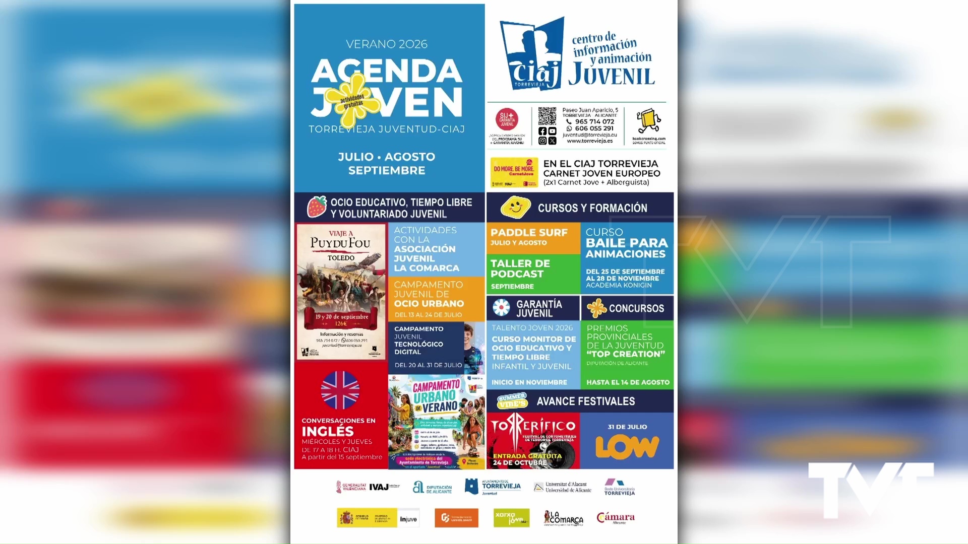 Imagen de La Agenda Joven de verano nos sorprende con un viaje al Parque Puy du Fou, campamentos juveniles y paddel Surf